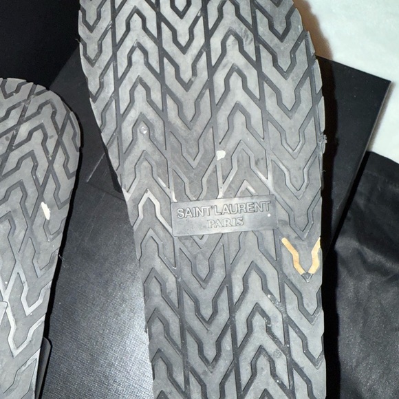 Saint Laurent slides - Picture 7 of 9